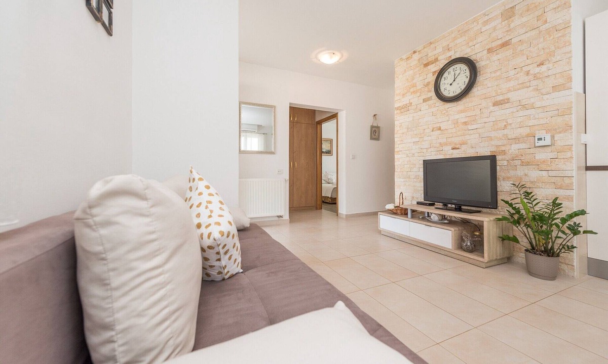Privlaka Apartment | Privlaka Beach Apartment for 4