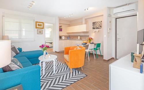 Rozat Apartment | RozART - Riverside Apartment with free parking -15 min to Old town