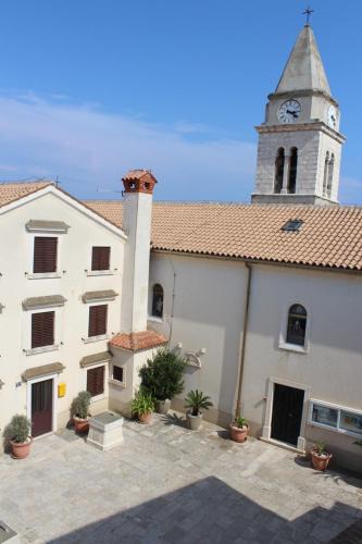 Gornje selo Apartment | Sansego Suites