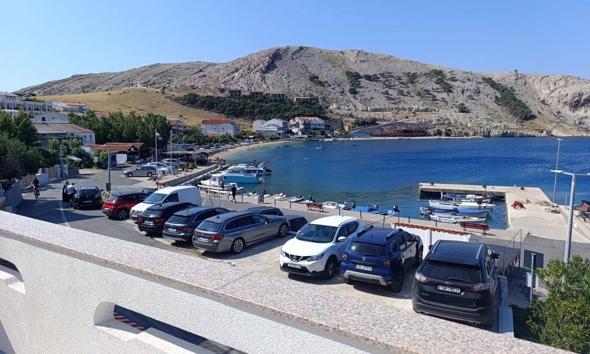 Metajna Apartment | Seafront apartment Valla 3