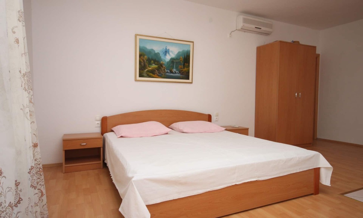 Kustici Apartment | Studio flat near beach Zubovići, Pag (AS-6356-a)