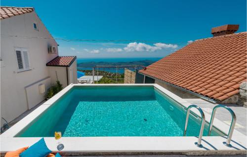 Dubrovacko Primorje Apartment | Stunning Apartment In Dubravica