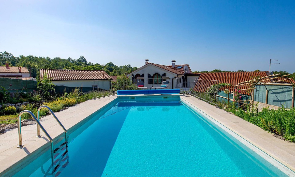 Veli Brgud House | Stunning home in Ruzici