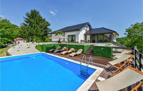Vinica House | Stunning Home In Vinica Breg