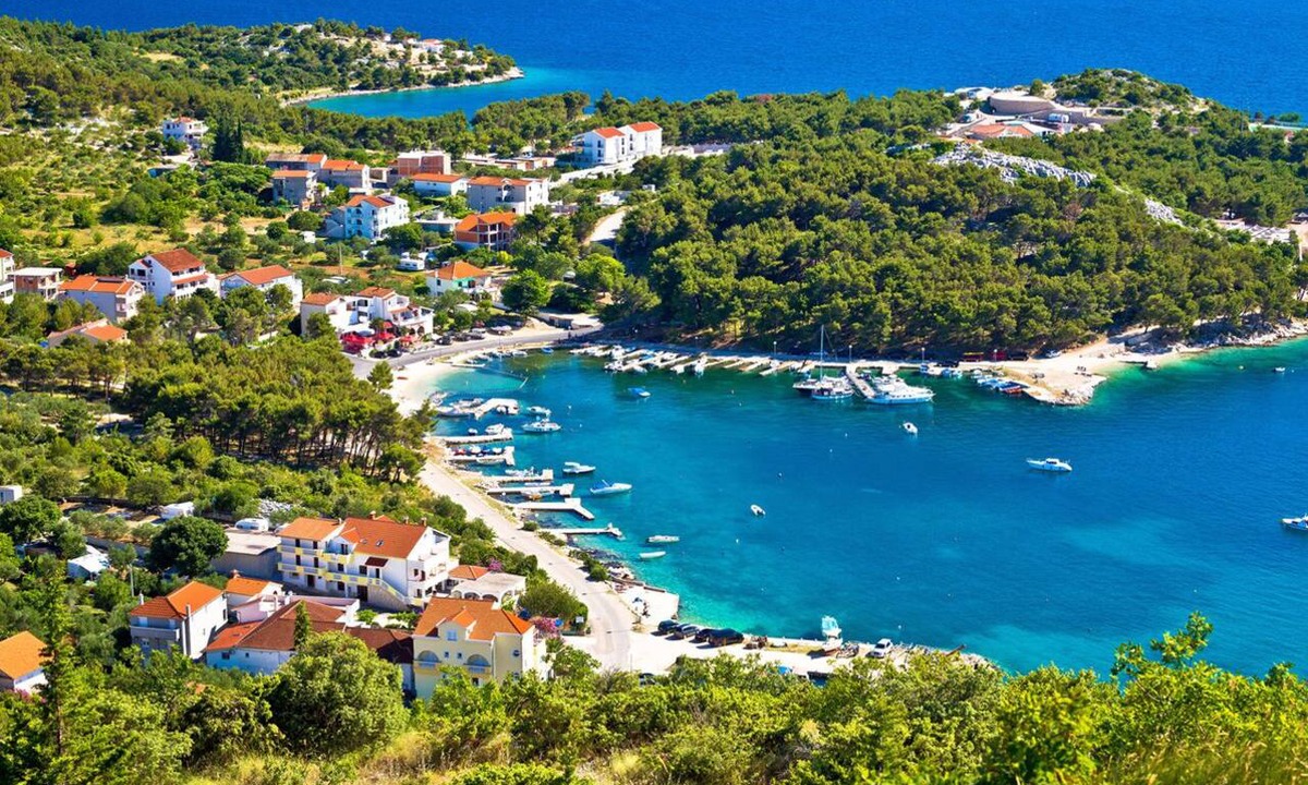Drage Boat Rental | Sun-Kissed Sailing Adventure in Zadar, Croatia