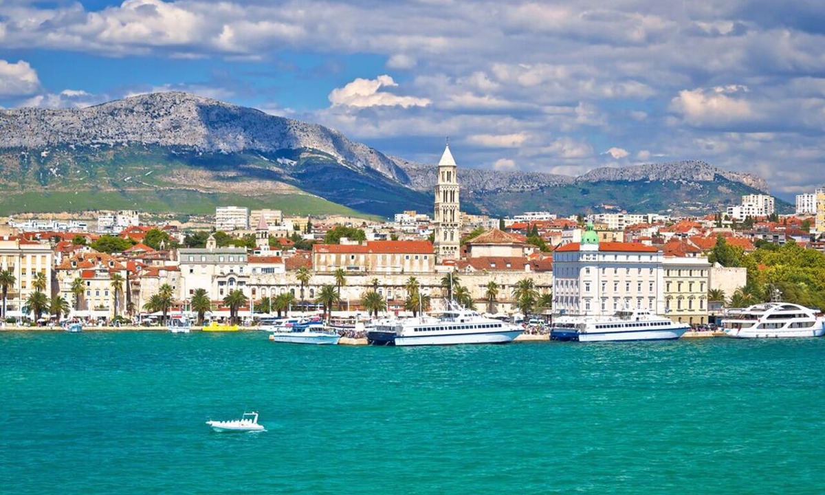 Split Boat Rental | Sun-Kissed Sailing Adventure in Split, Croatia