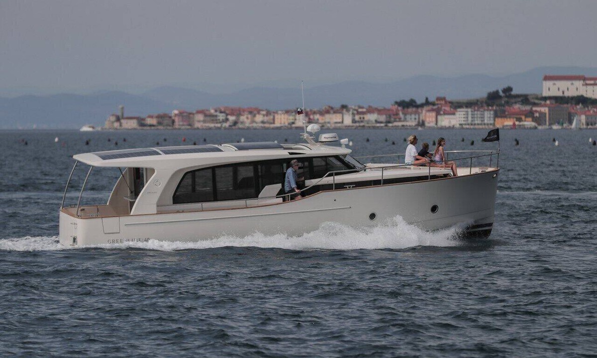 Pomer Boat Rental | Sun-Kissed Sailing Adventure in Istria, Croatia