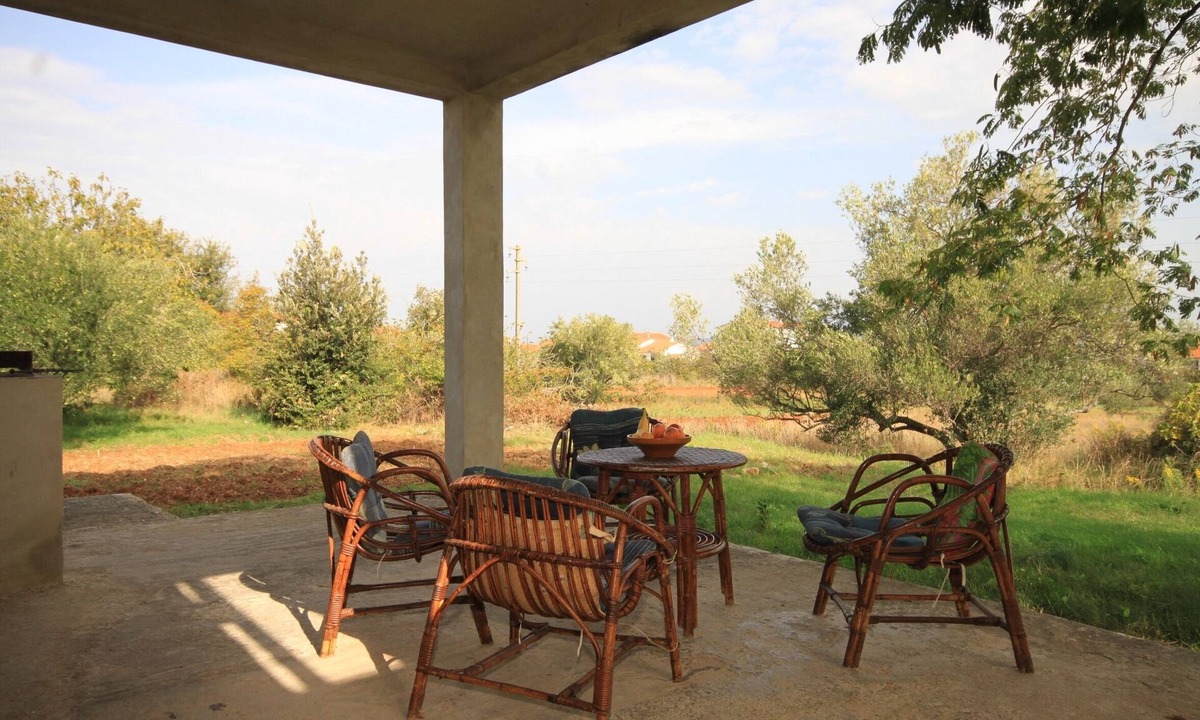 Mrljane Apartment | Two bedroom apartment with terrace Mrljane, Pašman (A-8498-b)