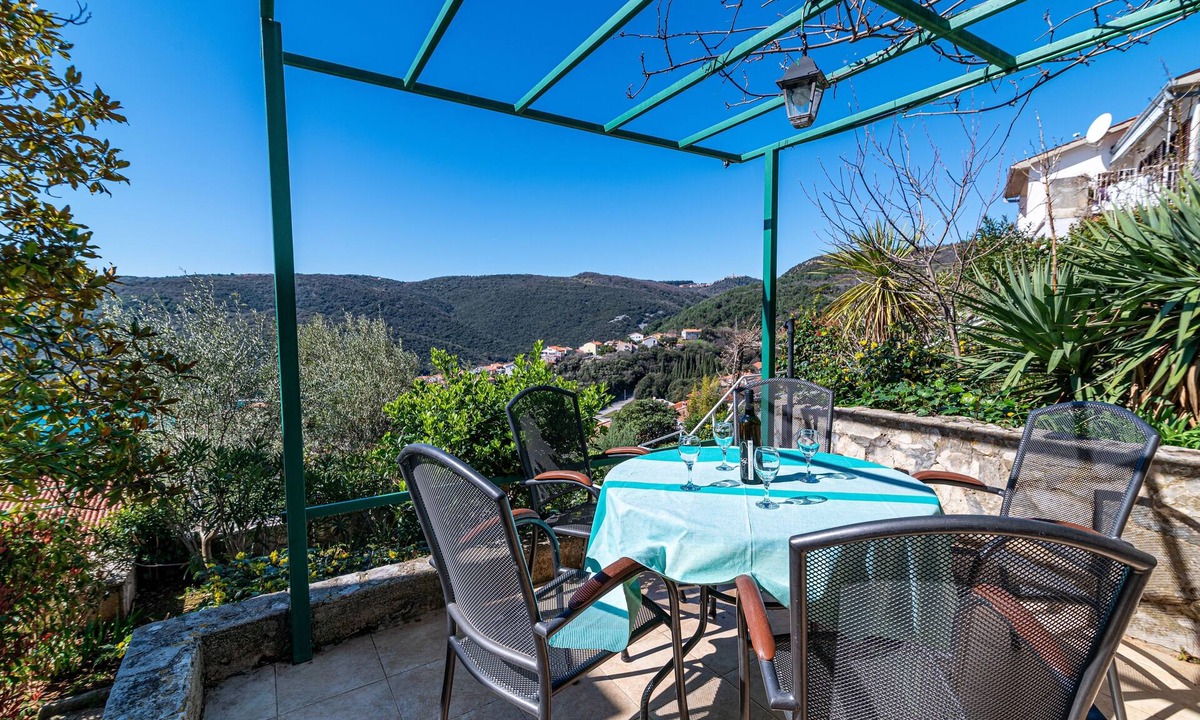 Rabac Apartment | Two bedroom apartment with terrace and sea view Rabac, Labin (A-7622-a)
