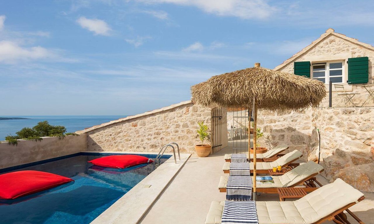 Zavala Villa | Villa Amarant - Five Bedroom Villa, Sleeps 10