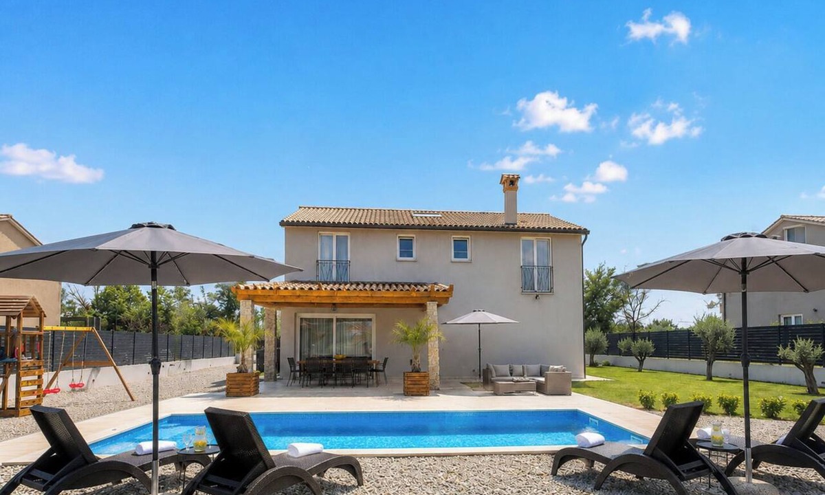 Santalezi Villa | Villa Anastazija Family Retreat with Pool, Labin, Croatia