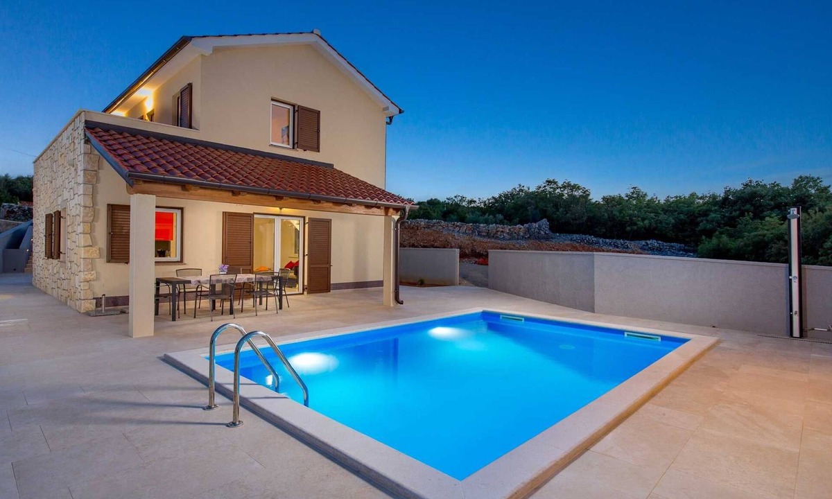 Vrbnik Villa | Villa Giulietta with a heated pool, fitness & Seaview