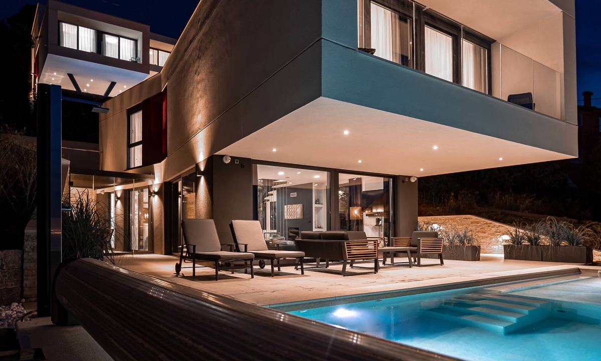 Kali Villa | Villa Infinity - Luxurious seaview Villa with enchanting Pool