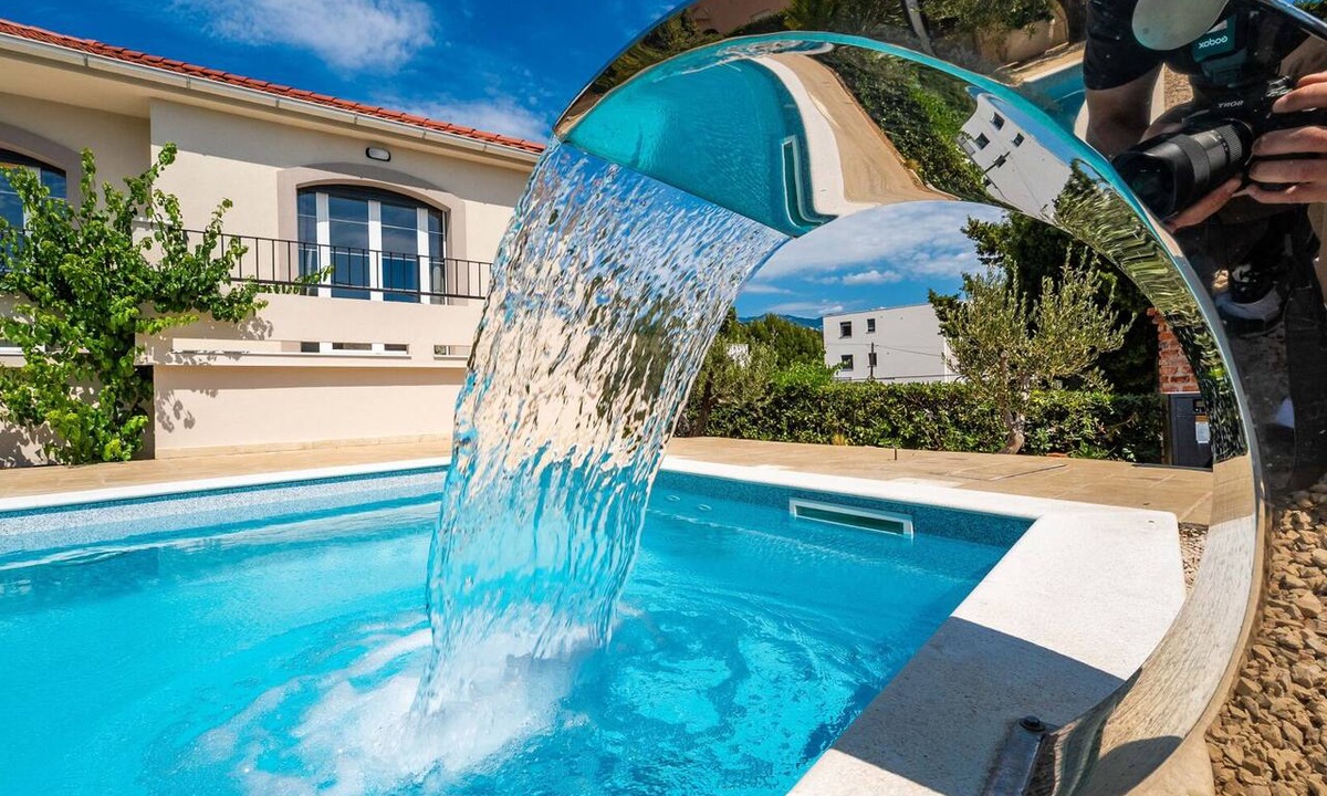 Barbat na Rabu Villa | Villa Lara - Rab by Villas Guide