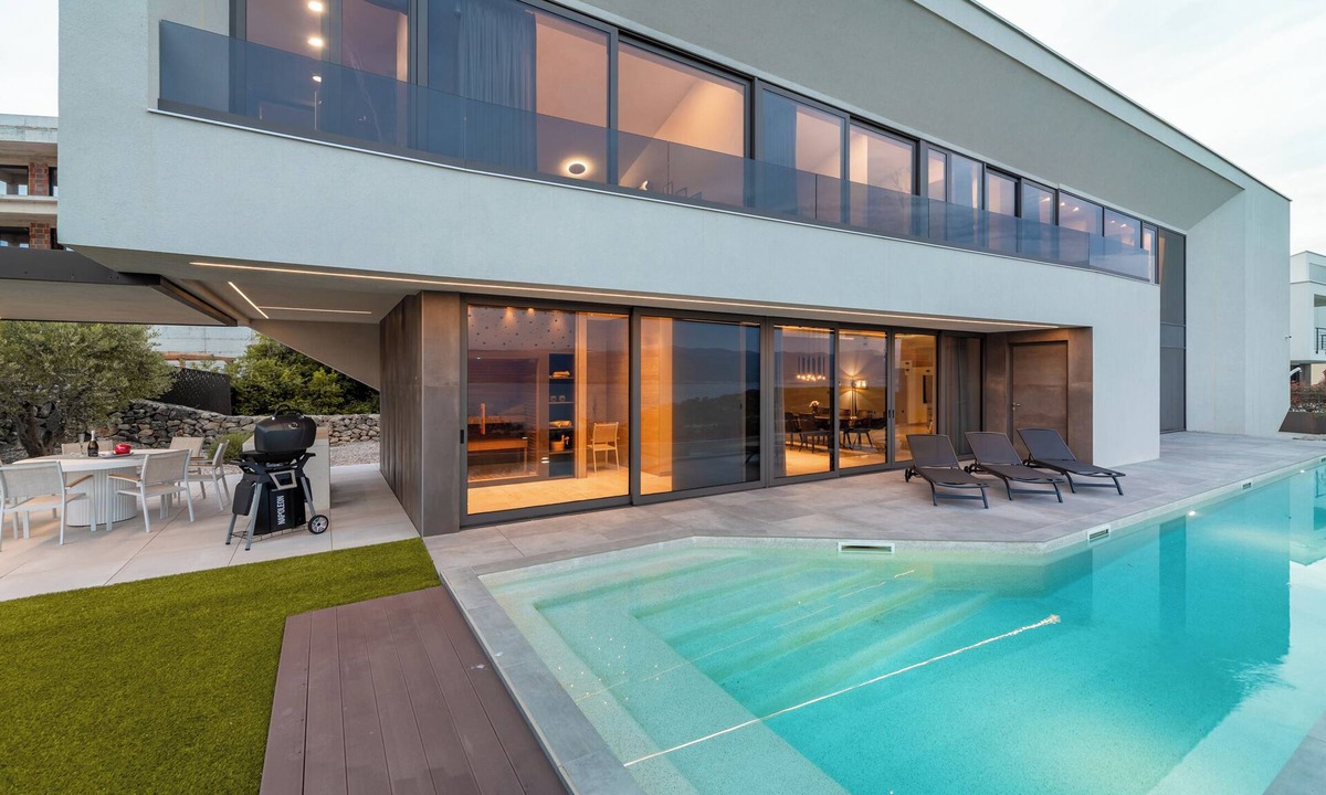 Vrbnik Villa | Villa Panoramica with heated pool and sauna (Kvarner - Vrbnik)