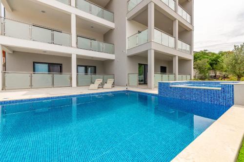 Karlobag Apartment | Villa Stella with pool and seaview