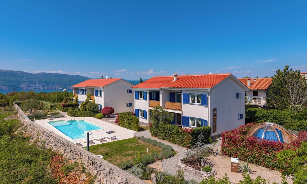 Brzac Apartment | Wabi Sabi Apt1 Pool & Garden, Brzac, Croatia