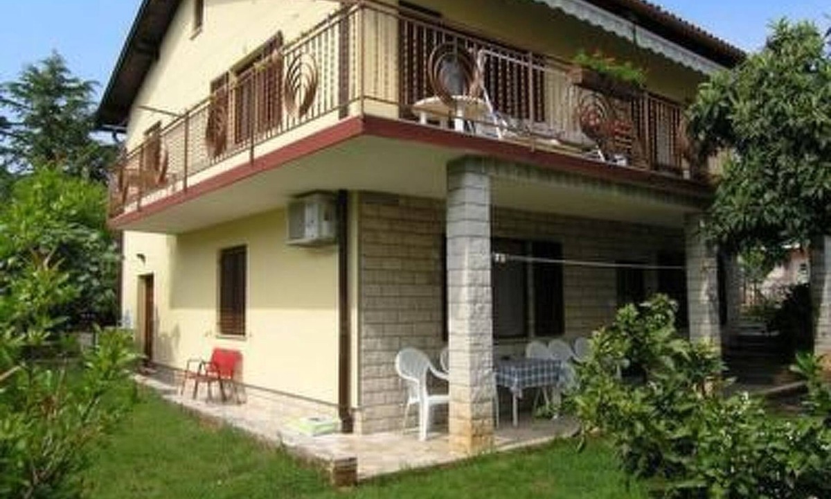 Novigrad Apartment | Wohnungen Marko in Novigrad, Istrien HR by Interhome
