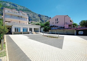 1 bedroom stunning apartment in Makarska