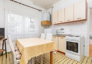 3 bedroom nice apartment in Fazana