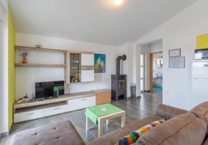 3 Bedroom Stunning Home In Barbariga