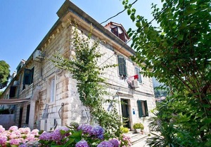 Apartment in heart of park Gradac next to OldTown