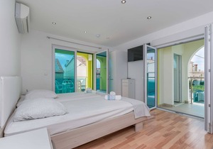 Apartments Road star (74741-A1) - Mali rat