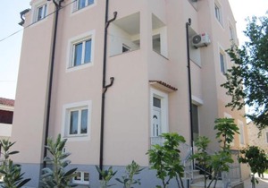 M&B guest house Srima