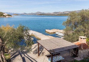 One bedroom apartment near beach Žuronja, Pelješac (A-10134-c)