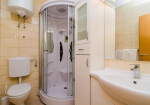 Pansion Villa Antonio - Standard Triple Room 12