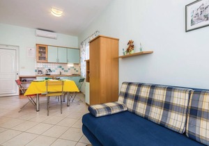 Pet friendly apartment in Moscenicka Draga