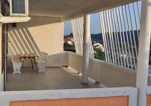 Three bedroom apartment with terrace and sea view Kampor, Rab (A-17873-a)