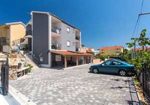 Two bedroom apartment with terrace Baška, Krk (A-18808-d)
