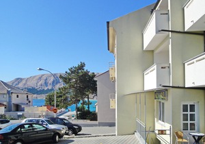 Two bedroom apartment with terrace Baška, Krk (A-18775-b)