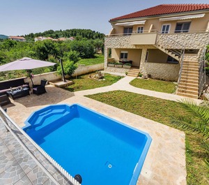 Accommodation 