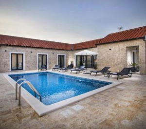 Villa Mala 