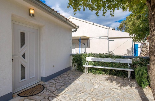 Baric Draga Apartment | 1 bedroom beach front apartment in Baric Draga
