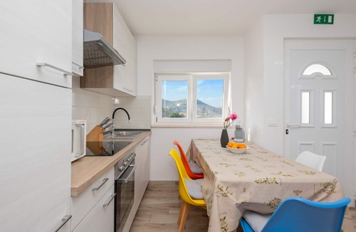 Ploce Apartment | 1 bedroom beautiful apartment in Rogotin