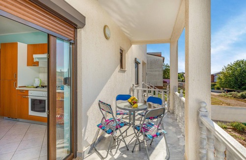 Stinjan Apartment | 1 bedroom gorgeous apartment in Pula