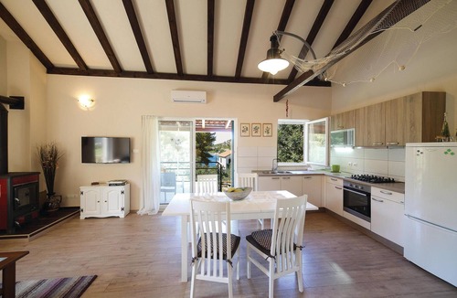 Veliki Drvenik House | 1 bedroom stunning home in Drvenik Veliki