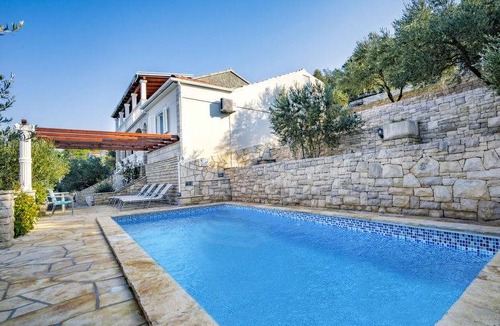 Prigradica House | 150 m² House ∙ 4 bedrooms ∙ 9 guests