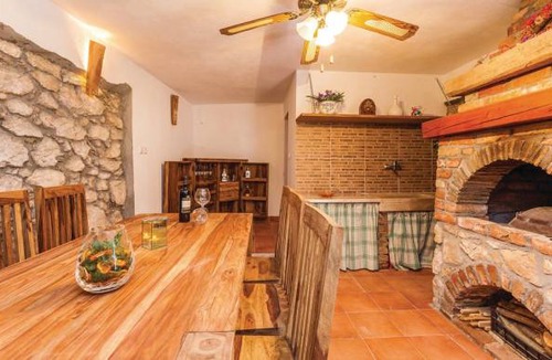Stara Baska House | 2 bedroom accommodation in Punat