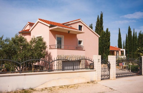 Brodarica Apartment | 2 bedroom accommodation in Brodarica