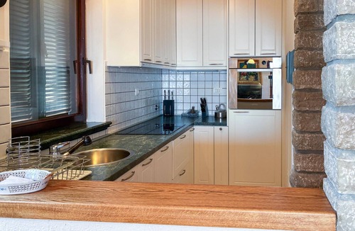 Ika Apartment | 2 bedroom awesome apartment in Opric