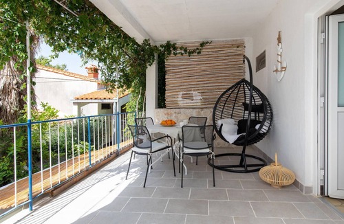 Klek Apartment | 2 bedroom beach front apartment in Klek