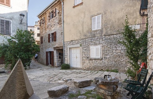 Bale House | 2 bedroom gorgeous home in Bale