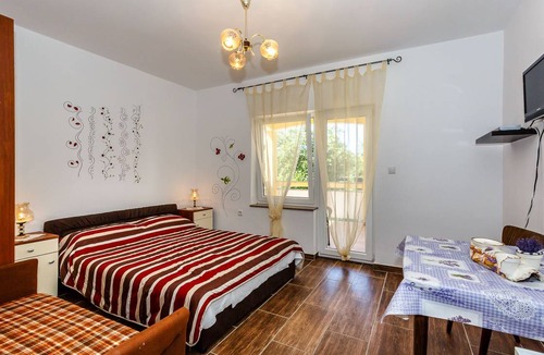 Malinska-Dubasnica Apartment | 25 m² Apartment ∙ 3 guests