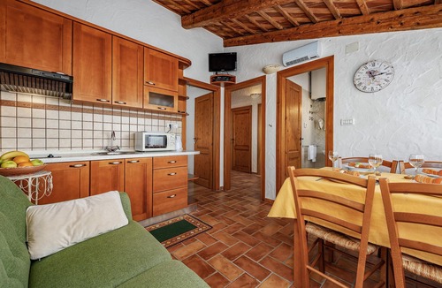 Gologorica Apartment | 3 bedroom beautiful apartment in Cerovlje