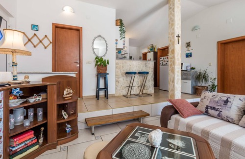 Mandre House | 3 bedroom pet friendly home in Mandre