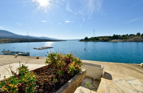 Obrovac House | 30 m² House ∙ 1 bedroom ∙ 2 guests